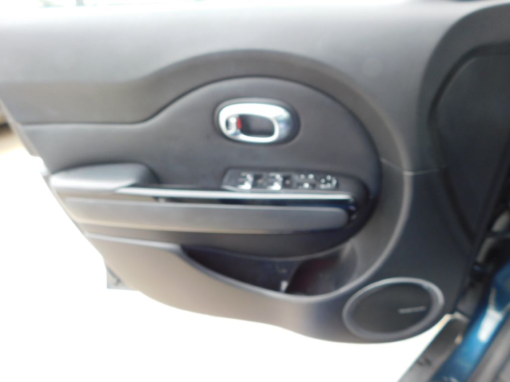 Used Car 2018 Kia Soul  + For Sale Under $10,000 In San Antonio, Texas