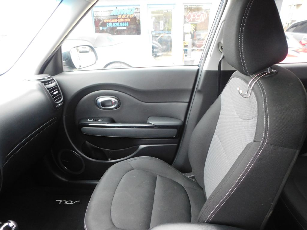 Used Car 2018 Kia Soul  + For Sale Under $10,000 In San Antonio, Texas