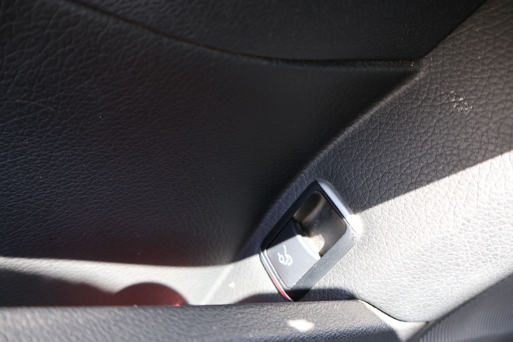 Used Car 2016 Mercedes-benz E-class  E350 For Sale Under $15,000 In San Antonio, Texas