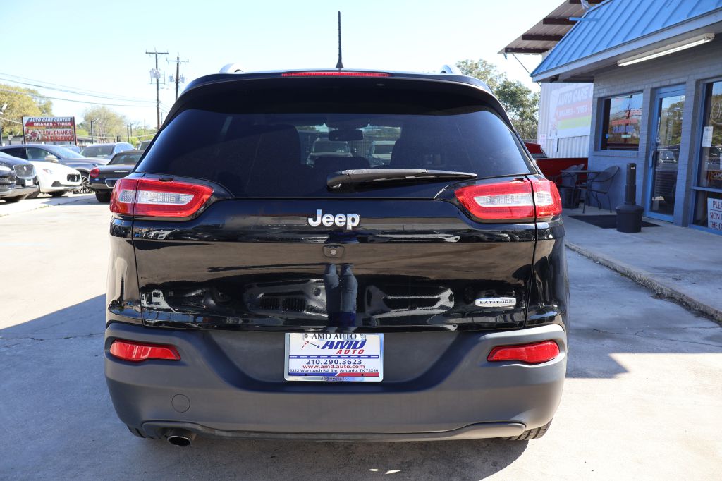 Used Car 2018 Jeep Cherokee  Latitude For Sale Under $10,000 In San Antonio, Texas