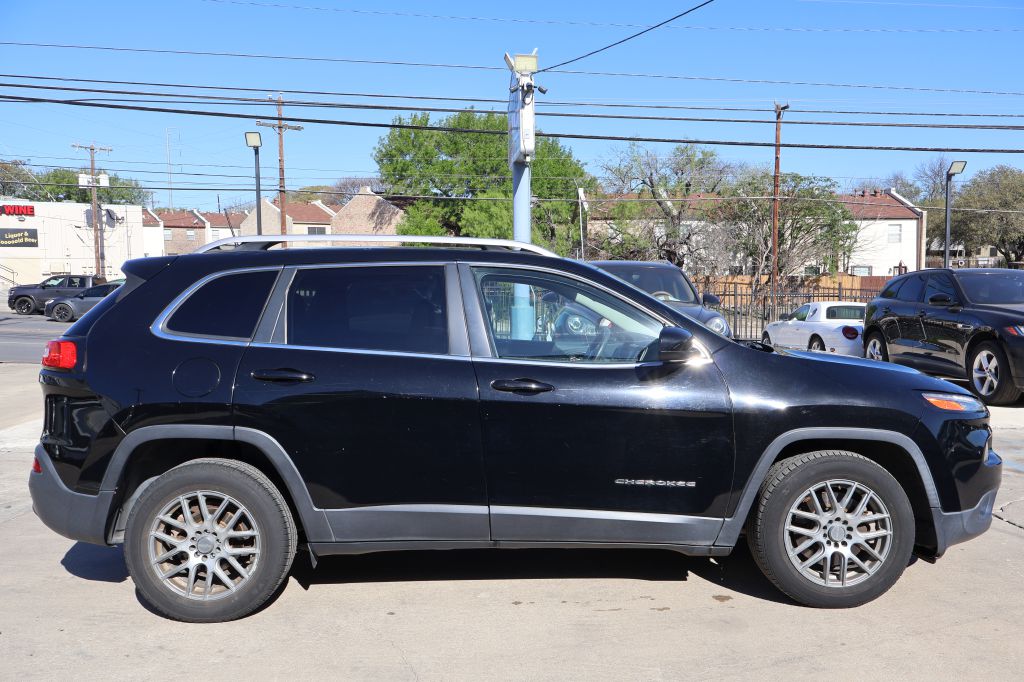 Used Car 2018 Jeep Cherokee  Latitude For Sale Under $10,000 In San Antonio, Texas