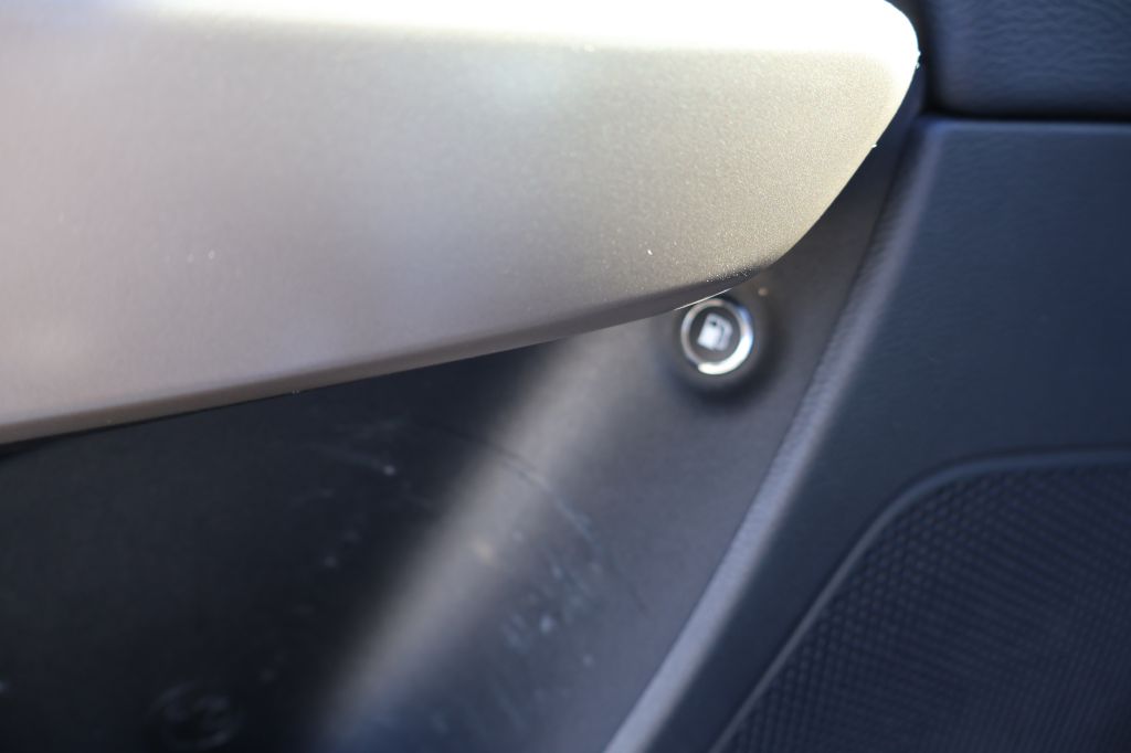 Used Car 2018 Jeep Cherokee  Latitude For Sale Under $10,000 In San Antonio, Texas