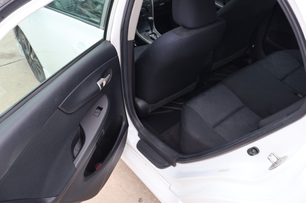 Used Car 2009 Toyota Corolla  Base For Sale Under $10,000 In San Antonio, Texas