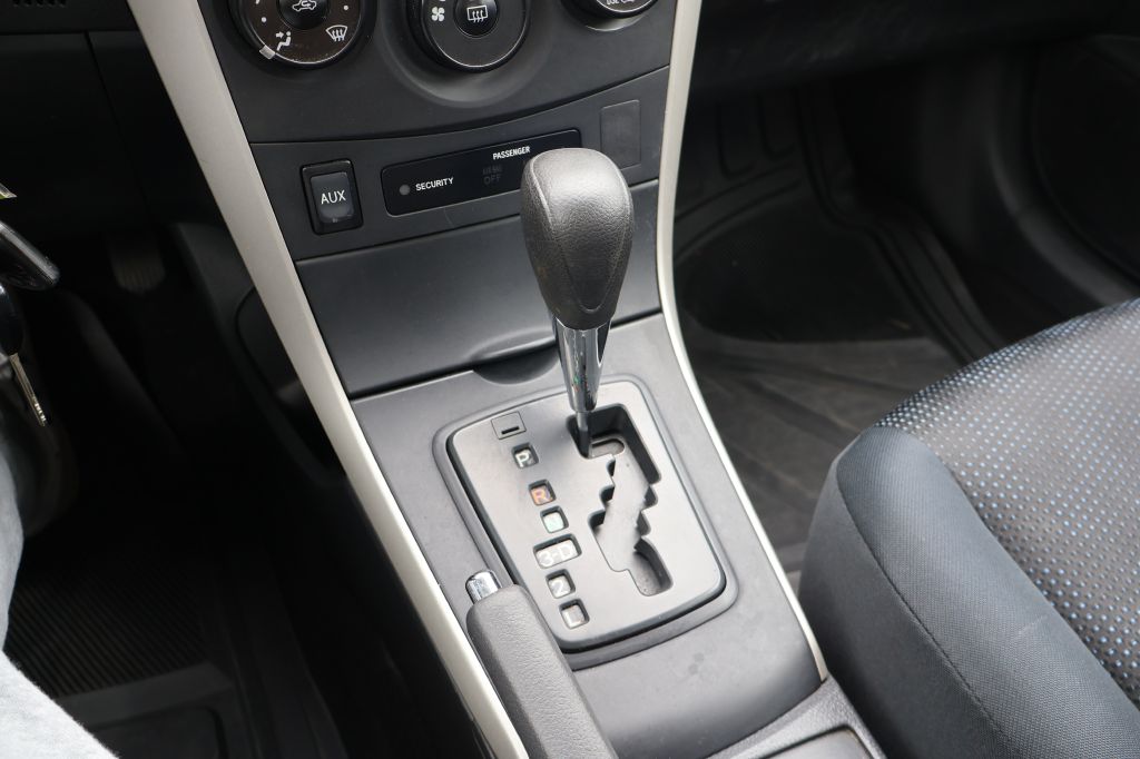Used Car 2009 Toyota Corolla  Base For Sale Under $10,000 In San Antonio, Texas