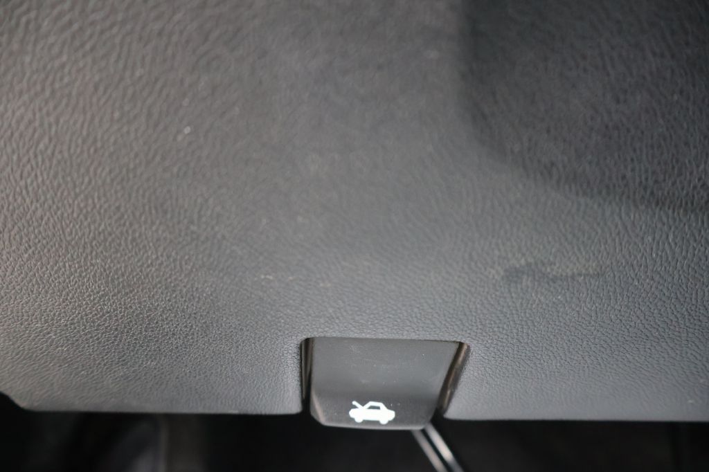 Used Car 2019 Chevrolet Silverado 1500  Lt For Sale Under $20,000 In San Antonio, Texas