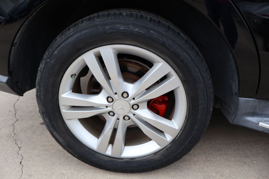 Used Car 2012 Mercedes-benz Ml  350 4matic For Sale Under $10,000 In San Antonio, Texas