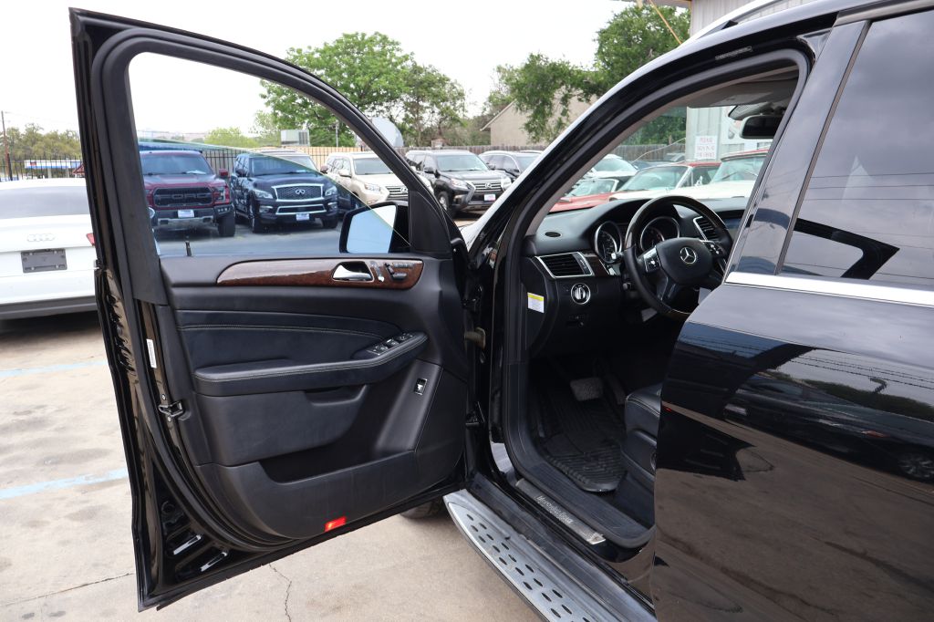 Used Car 2012 Mercedes-benz Ml  350 4matic For Sale Under $10,000 In San Antonio, Texas