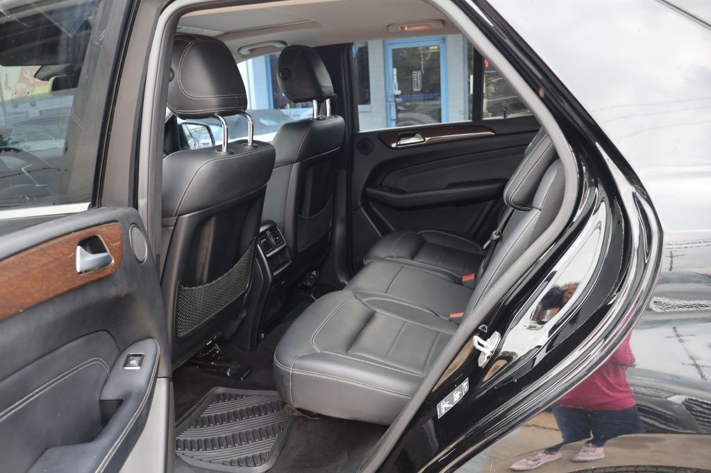 Used Car 2012 Mercedes-benz Ml  350 4matic For Sale Under $10,000 In San Antonio, Texas