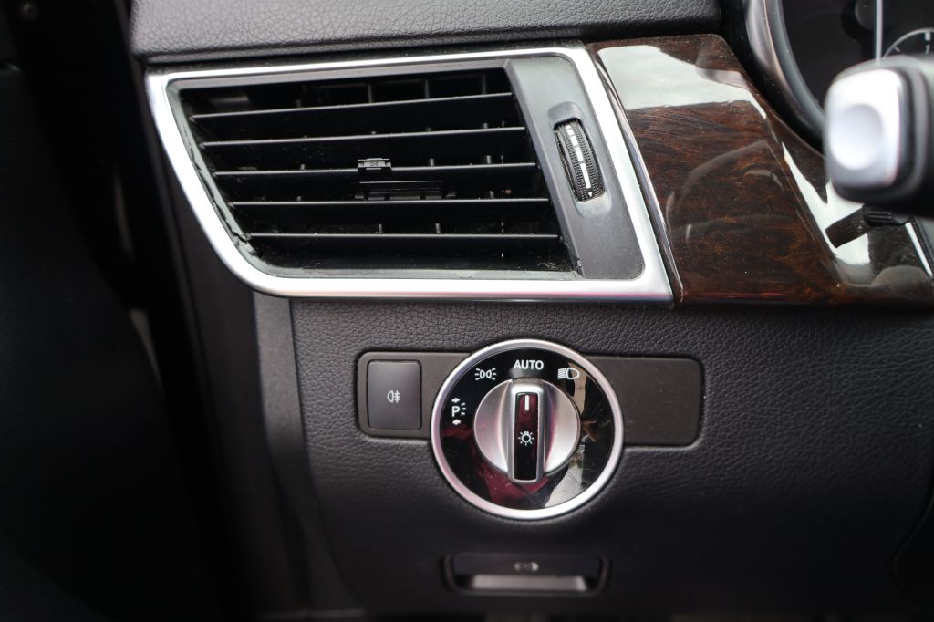 Used Car 2012 Mercedes-benz Ml  350 4matic For Sale Under $10,000 In San Antonio, Texas