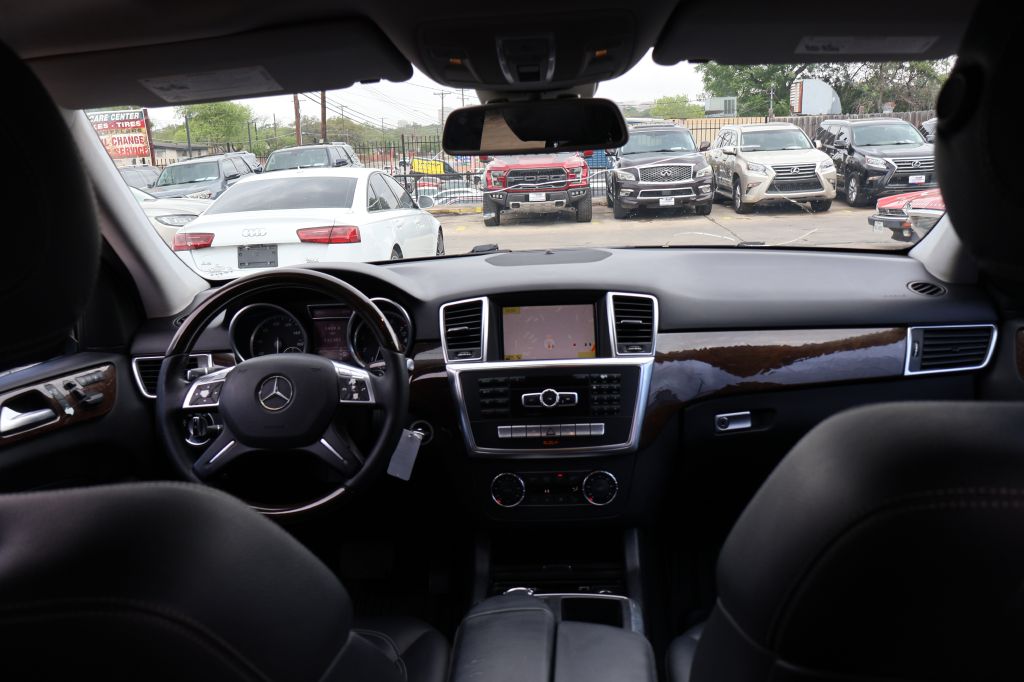 Used Car 2012 Mercedes-benz Ml  350 4matic For Sale Under $10,000 In San Antonio, Texas
