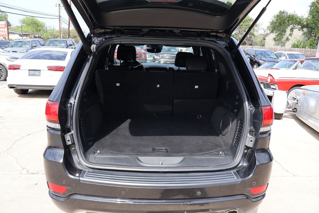 Used Car 2020 Jeep Grand Cherokee  Laredo For Sale Under $15,000 In San Antonio, Texas