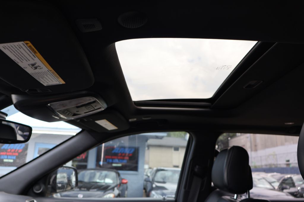 Used Car 2020 Jeep Grand Cherokee  Laredo For Sale Under $15,000 In San Antonio, Texas