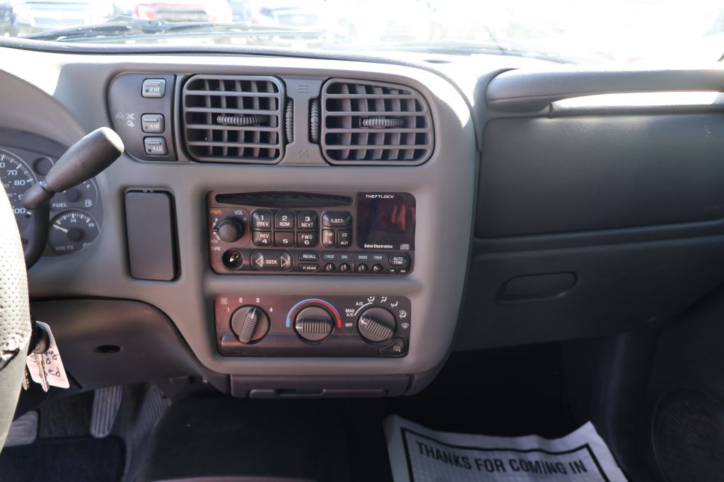 Used Car 2002 Chevrolet S Truck  S10 For Sale Under $10,000 In San Antonio, Texas