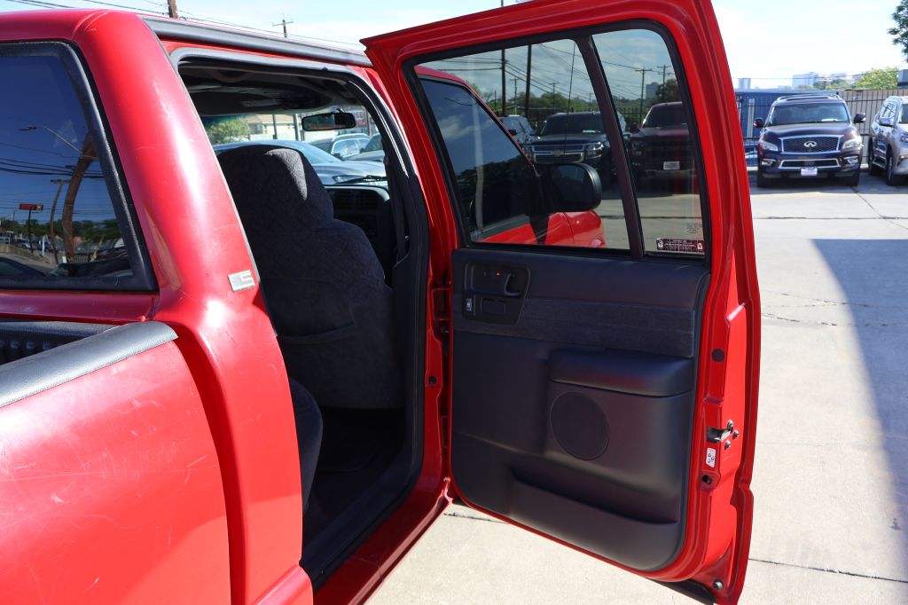Used Car 2002 Chevrolet S Truck  S10 For Sale Under $10,000 In San Antonio, Texas