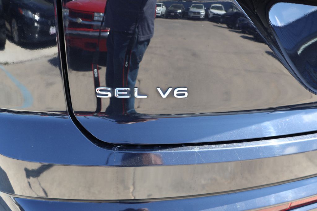 Used Car 2020 Volkswagen Atlas Cross Spo  Sel R-line For Sale Under $20,000 In San Antonio, Texas