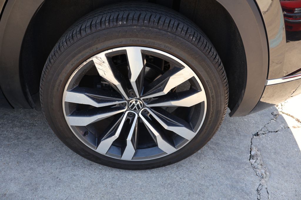 Used Car 2020 Volkswagen Atlas Cross Spo  Sel R-line For Sale Under $20,000 In San Antonio, Texas