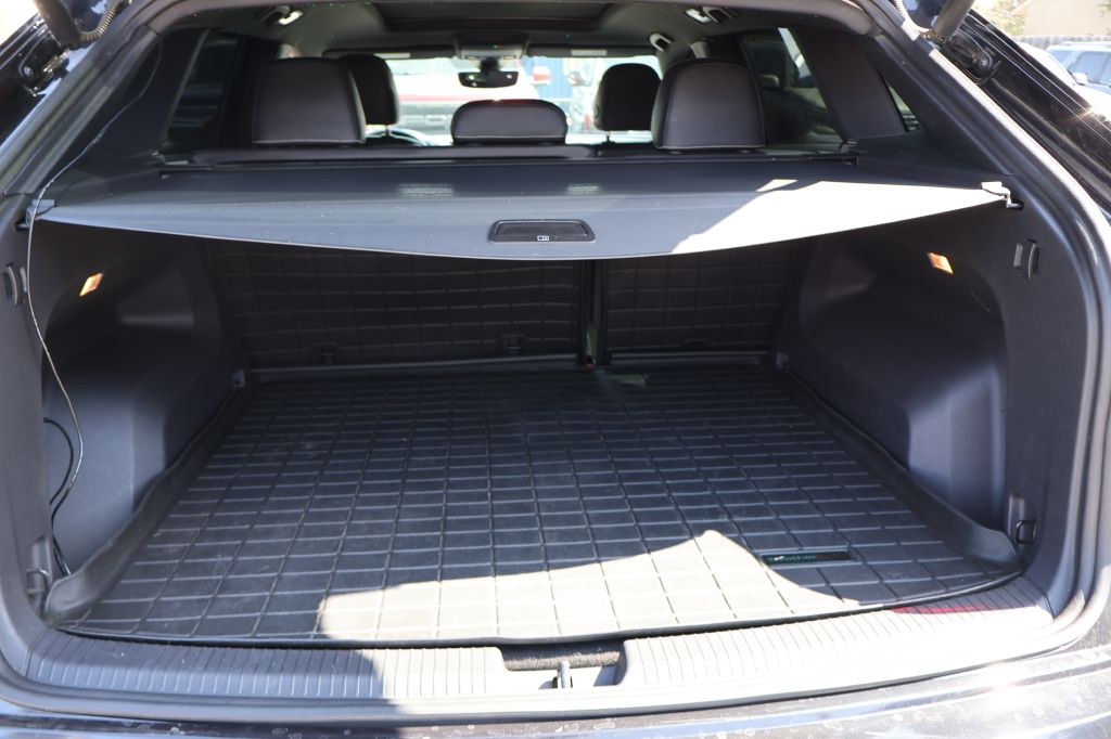 Used Car 2020 Volkswagen Atlas Cross Spo  Sel R-line For Sale Under $20,000 In San Antonio, Texas