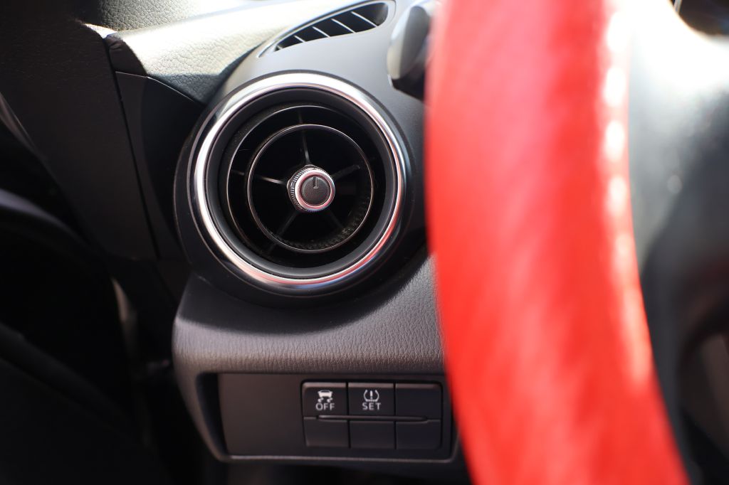 Used Car 2018 Fiat 124 Spider  Classica For Sale Under $10,000 In San Antonio, Texas