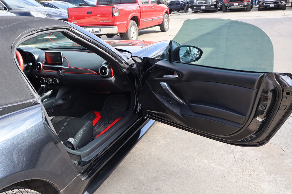 Used Car 2018 Fiat 124 Spider  Classica For Sale Under $10,000 In San Antonio, Texas