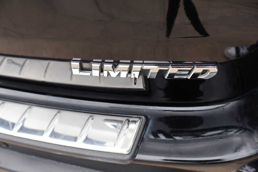 Used Car 2016 Toyota Highlander  Limited Platinum For Sale Under $20,000 In San Antonio, Texas