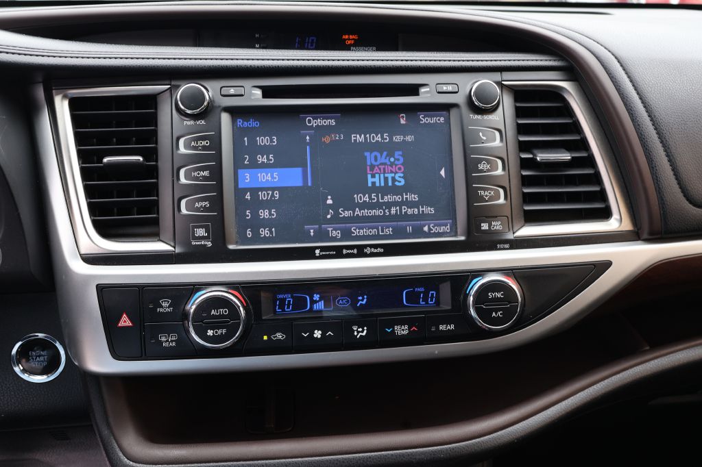 Used Car 2016 Toyota Highlander  Limited Platinum For Sale Under $20,000 In San Antonio, Texas