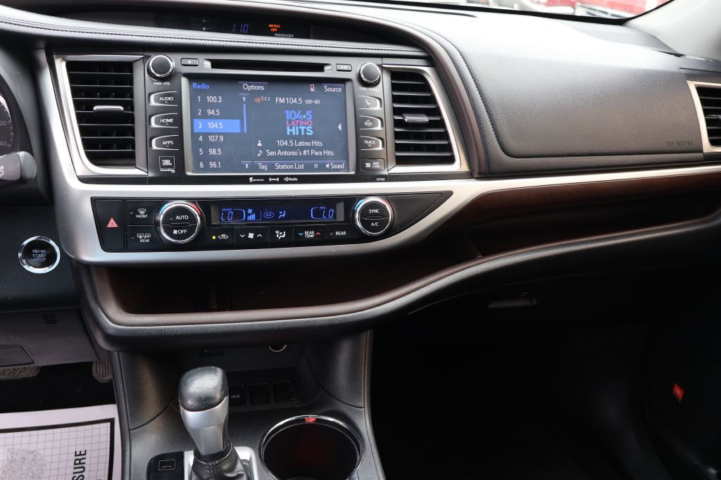 Used Car 2016 Toyota Highlander  Limited Platinum For Sale Under $20,000 In San Antonio, Texas