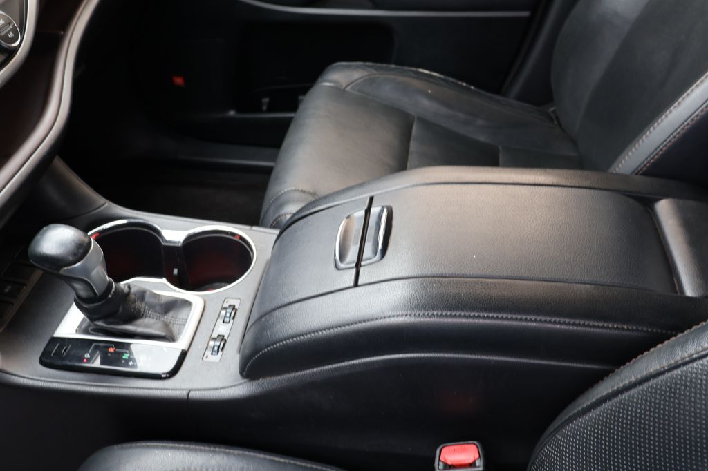 Used Car 2016 Toyota Highlander  Limited Platinum For Sale Under $20,000 In San Antonio, Texas