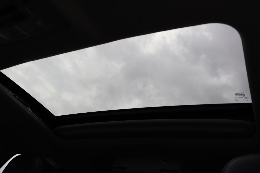 Used Car 2016 Toyota Highlander  Limited Platinum For Sale Under $20,000 In San Antonio, Texas