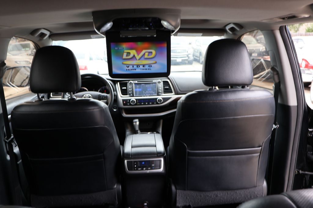 Used Car 2016 Toyota Highlander  Limited Platinum For Sale Under $20,000 In San Antonio, Texas