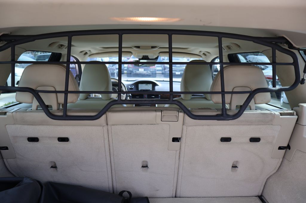 Used Car 2015 Volvo Xc70  T5 Premier For Sale Under $10,000 In San Antonio, Texas