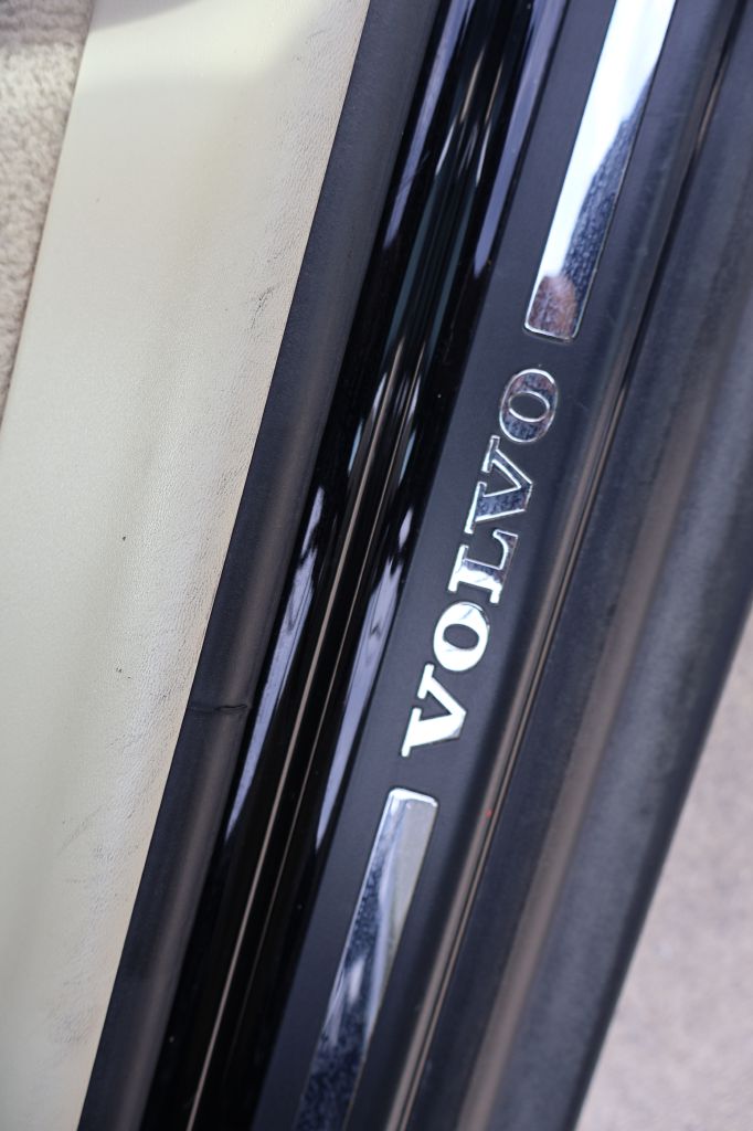 Used Car 2015 Volvo Xc70  T5 Premier For Sale Under $10,000 In San Antonio, Texas