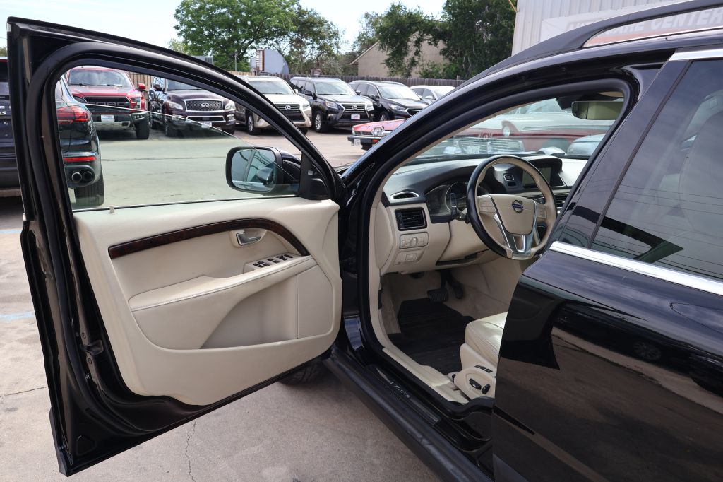 Used Car 2015 Volvo Xc70  T5 Premier For Sale Under $10,000 In San Antonio, Texas