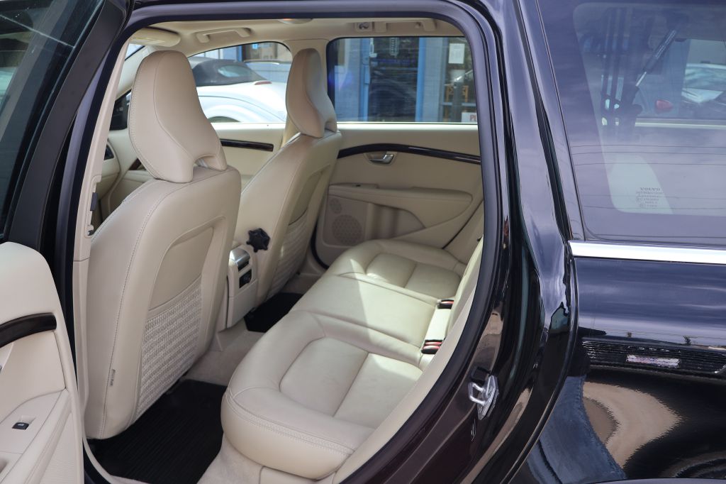 Used Car 2015 Volvo Xc70  T5 Premier For Sale Under $10,000 In San Antonio, Texas