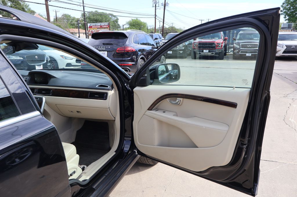 Used Car 2015 Volvo Xc70  T5 Premier For Sale Under $10,000 In San Antonio, Texas