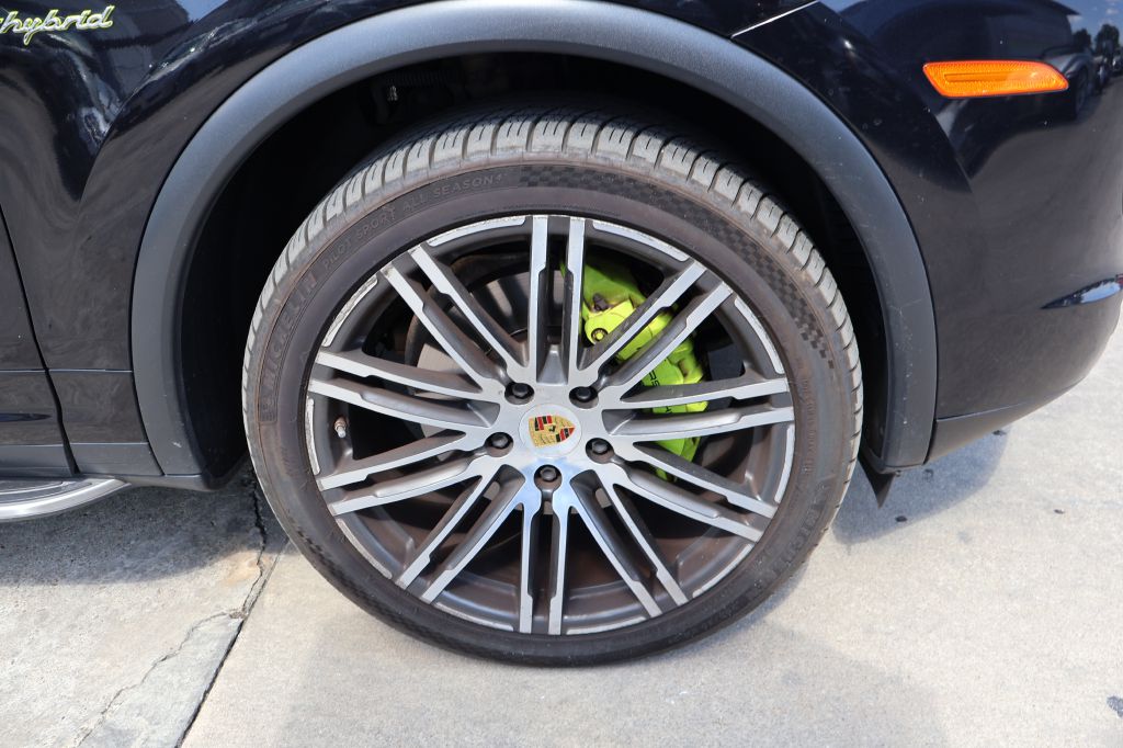 Used Car 2016 Porsche Cayenne  Se Hybrid For Sale Under $15,000 In San Antonio, Texas