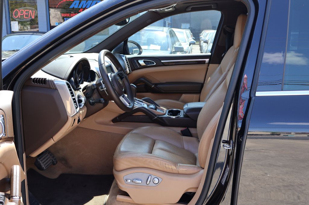 Used Car 2016 Porsche Cayenne  Se Hybrid For Sale Under $15,000 In San Antonio, Texas