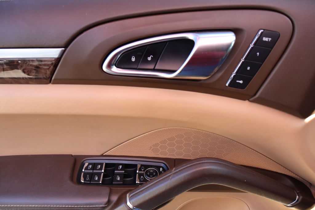 Used Car 2016 Porsche Cayenne  Se Hybrid For Sale Under $15,000 In San Antonio, Texas