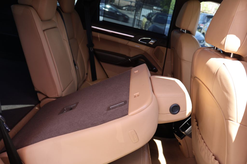 Used Car 2016 Porsche Cayenne  Se Hybrid For Sale Under $15,000 In San Antonio, Texas