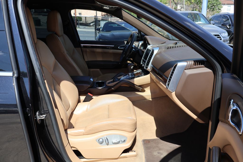 Used Car 2016 Porsche Cayenne  Se Hybrid For Sale Under $15,000 In San Antonio, Texas