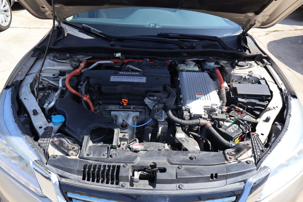 Used Car 2014 Honda Accord  Touring Hybrid For Sale Under $10,000 In San Antonio, Texas