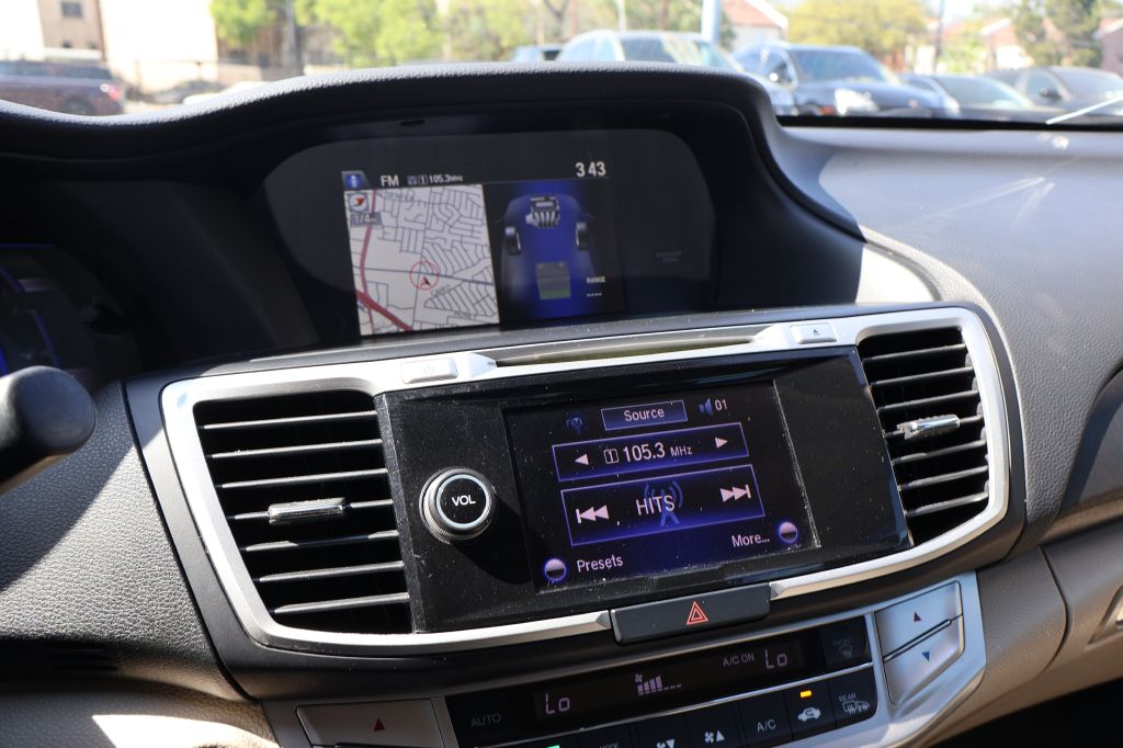 Used Car 2014 Honda Accord  Touring Hybrid For Sale Under $10,000 In San Antonio, Texas