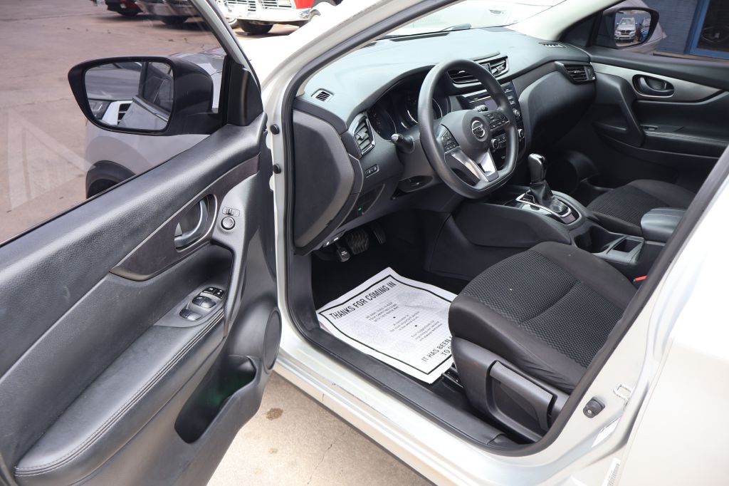 Used Car 2017 Nissan Rogue Sport  S For Sale Under $10,000 In San Antonio, Texas