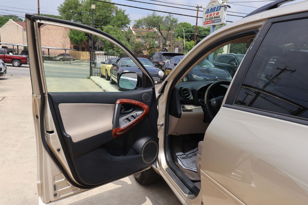 Used Car 2008 Toyota Rav4  Limited For Sale Under $10,000 In San Antonio, Texas