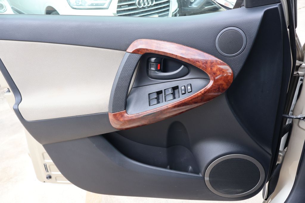 Used Car 2008 Toyota Rav4  Limited For Sale Under $10,000 In San Antonio, Texas