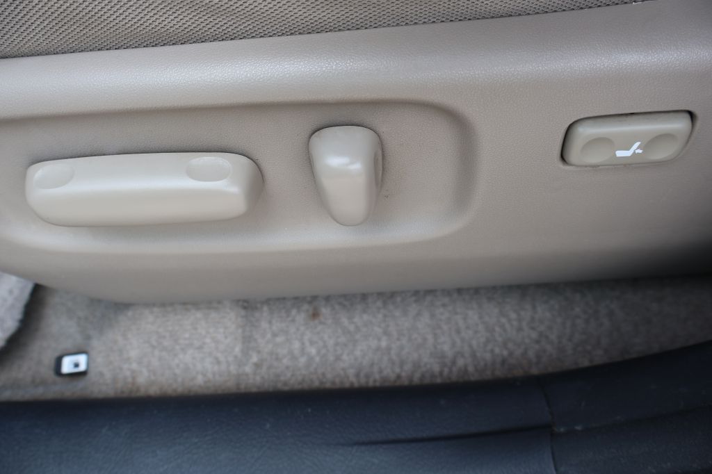 Used Car 2008 Toyota Rav4  Limited For Sale Under $10,000 In San Antonio, Texas