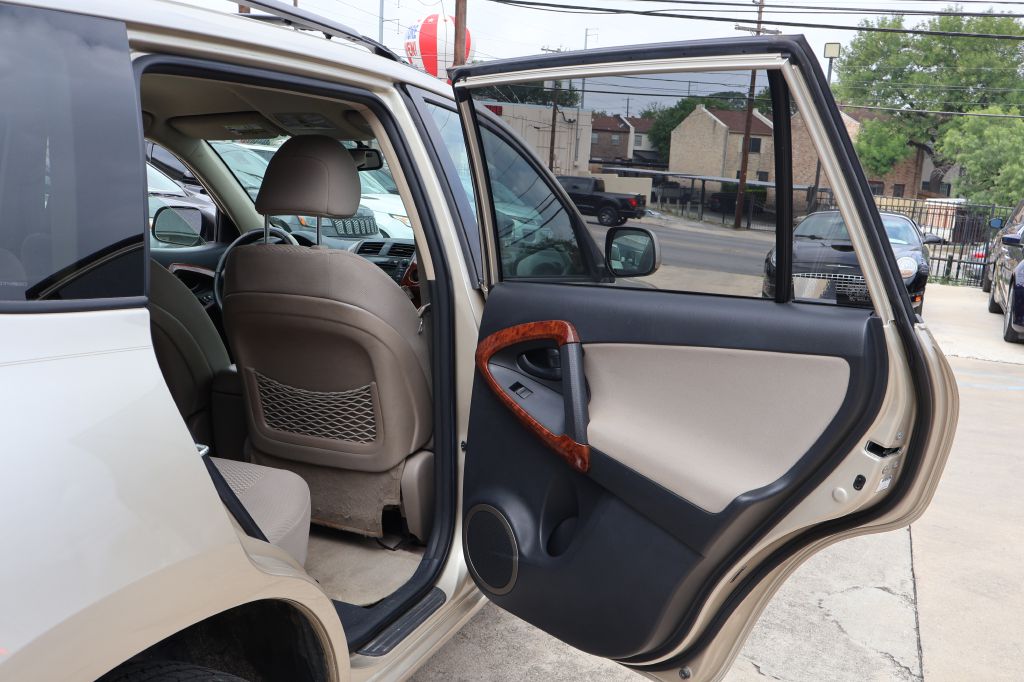 Used Car 2008 Toyota Rav4  Limited For Sale Under $10,000 In San Antonio, Texas