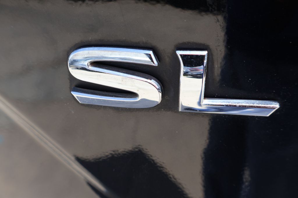 Photo 12 of this NISSAN MURANO