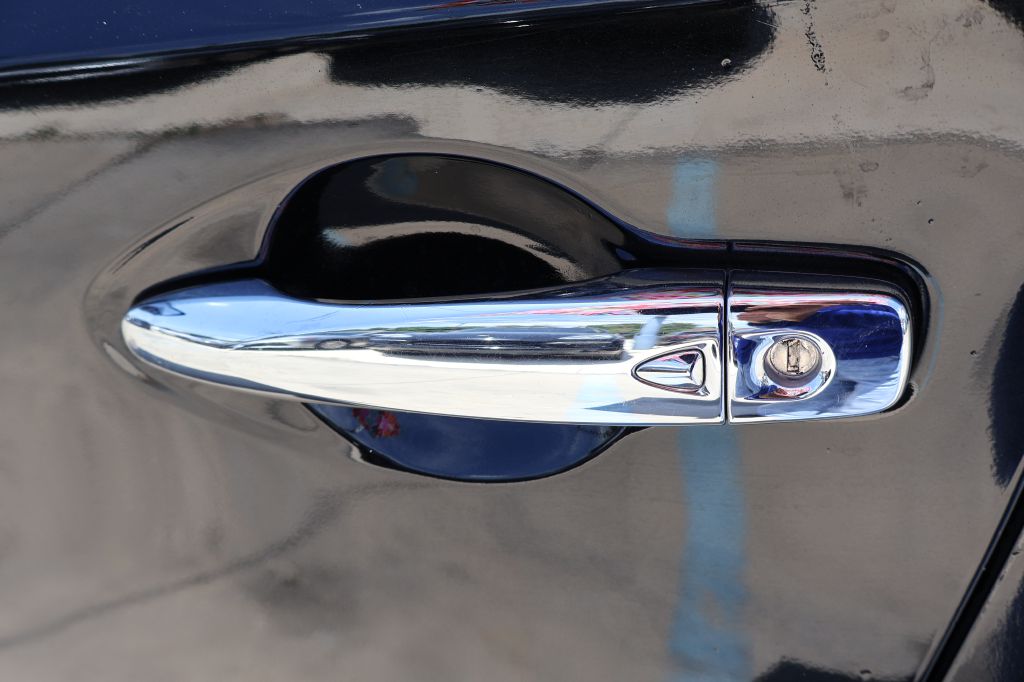 Photo 17 of this NISSAN MURANO