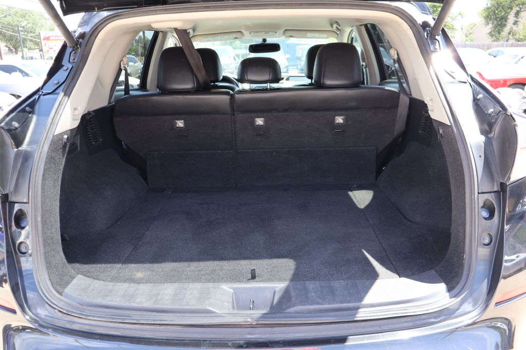 Photo 20 of this NISSAN MURANO