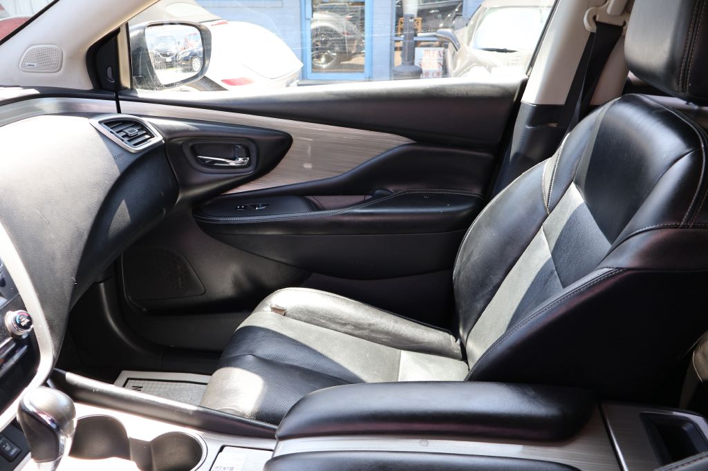 Photo 43 of this NISSAN MURANO